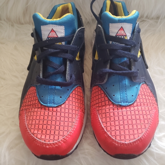 Nike kids shoes - Picture 2 of 6